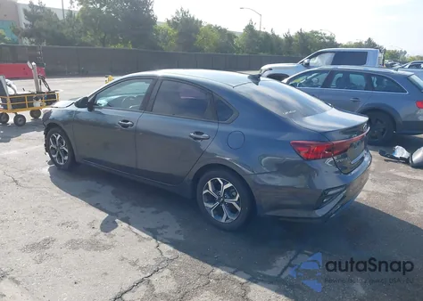 2019 Kia Forte Lxs из США, поврежденный, VIN 3KPF24AD7KE116335